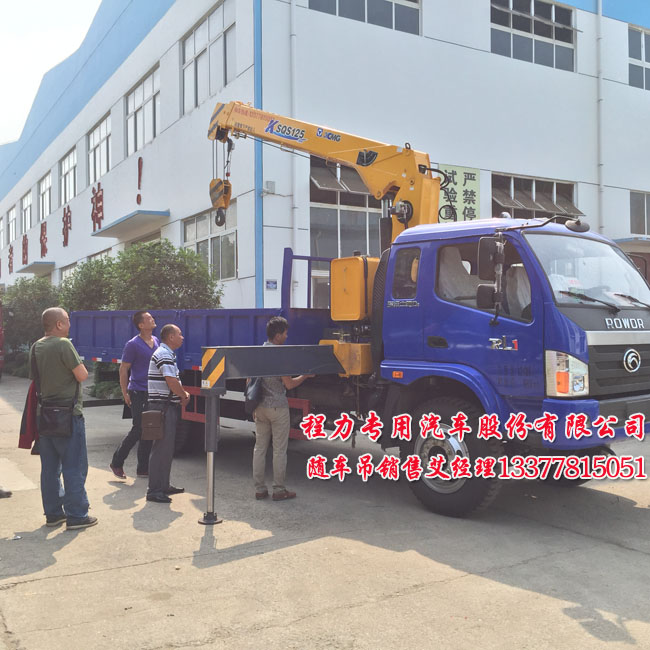 電磁爐電網(wǎng)檢測電路