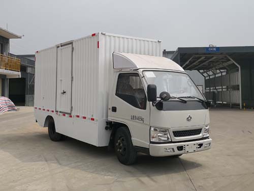 美的電磁爐一開就跳閘